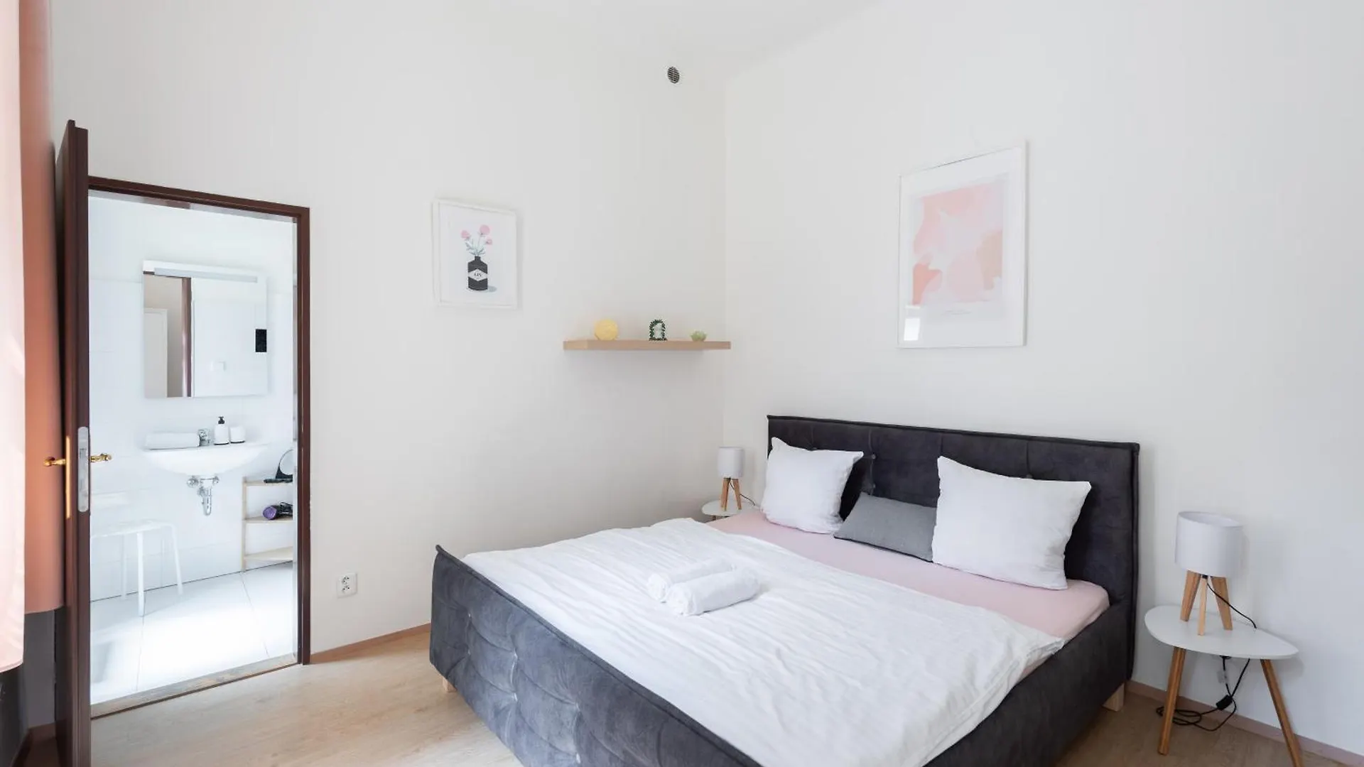 Residence Tesnov Apartment Prague 0*,
