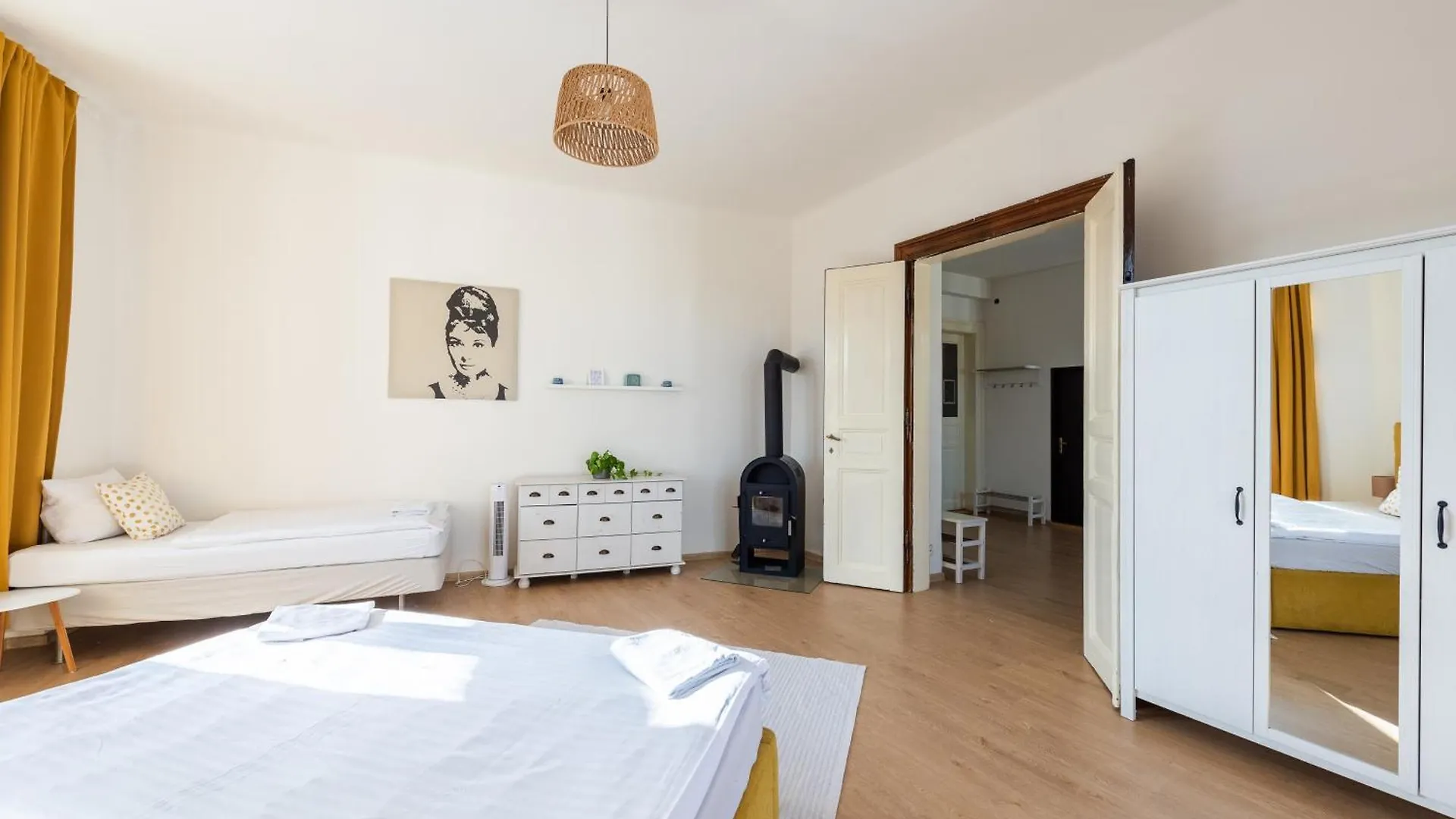 Residence Tesnov Apartment Prague