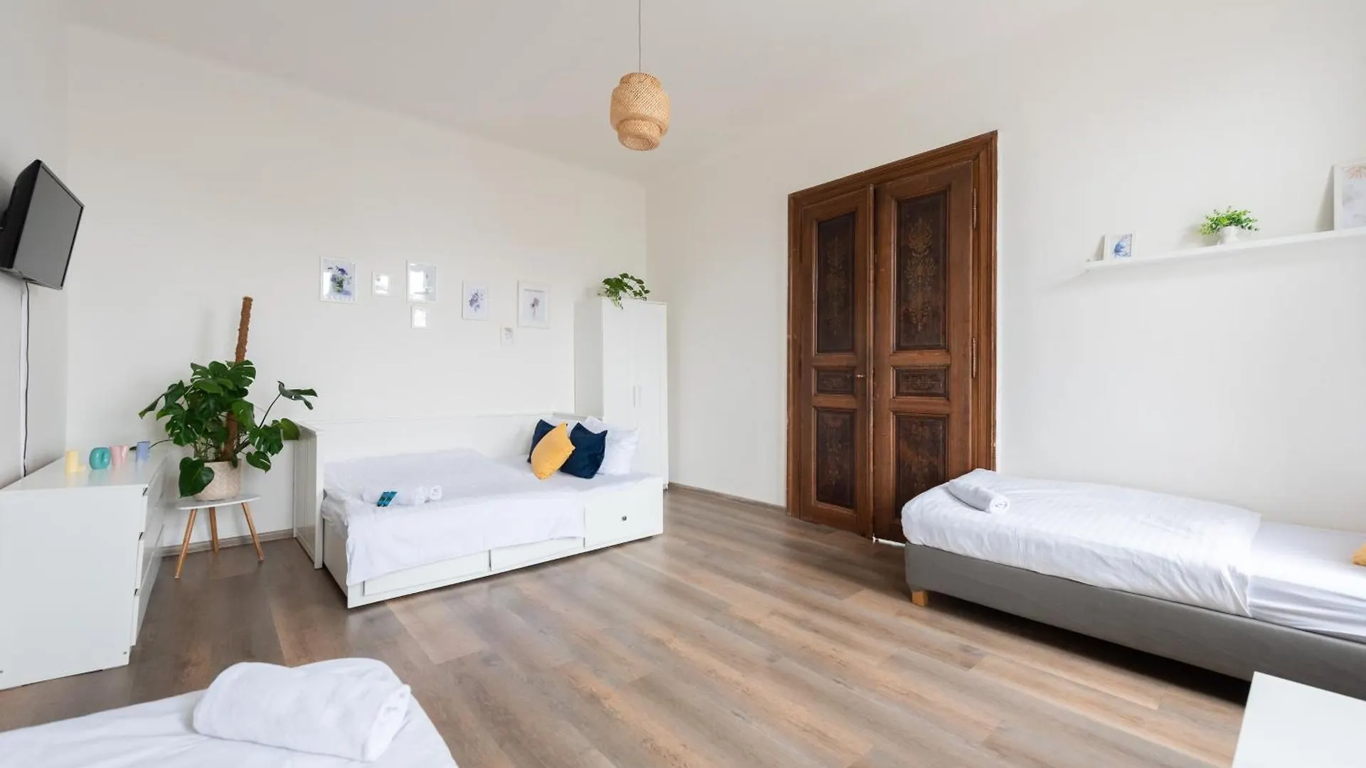 Residence Tesnov Apartment Praga Czechy