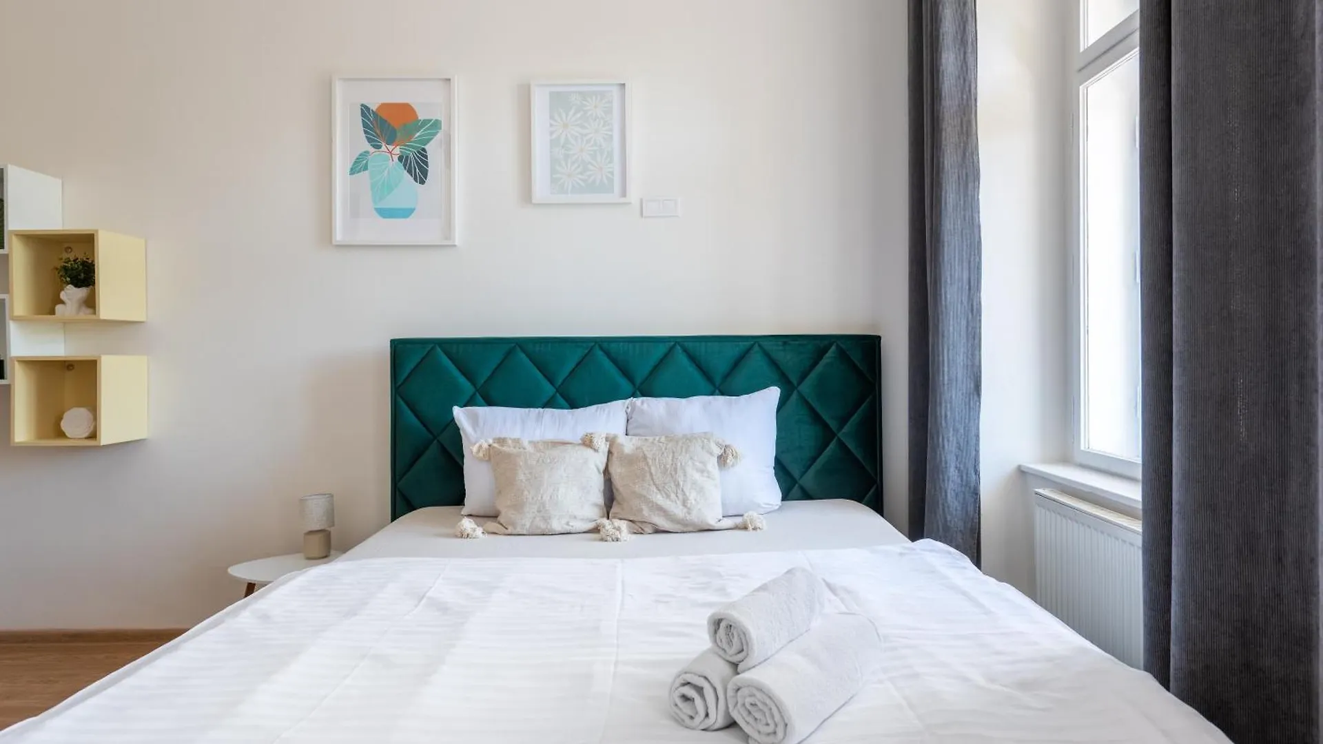 Residence Tesnov Apartment Praga