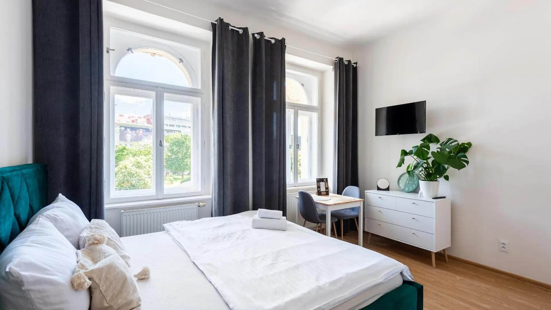 Residence Tesnov Apartment Praga
