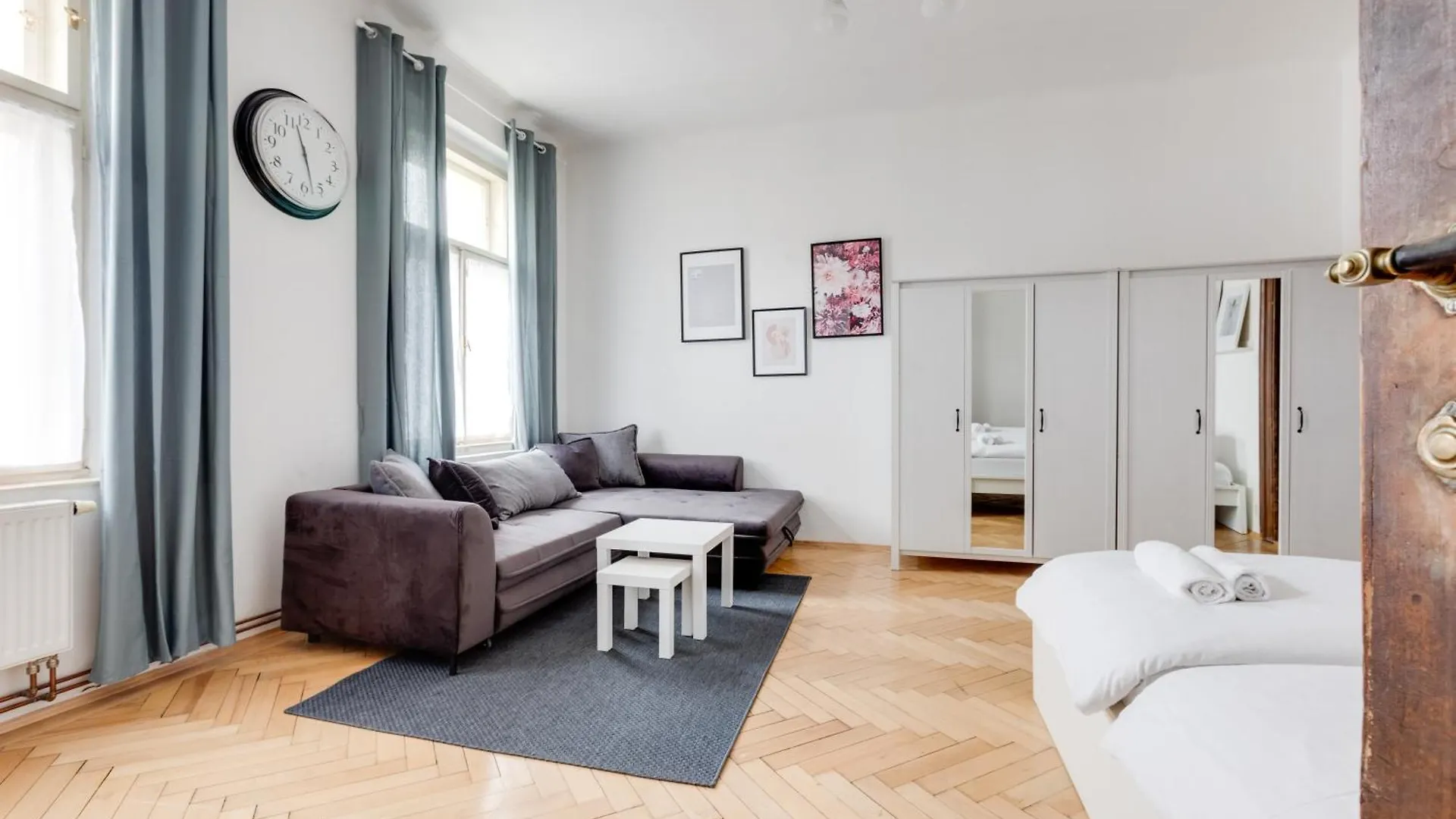 Residence Tesnov Apartment Praga