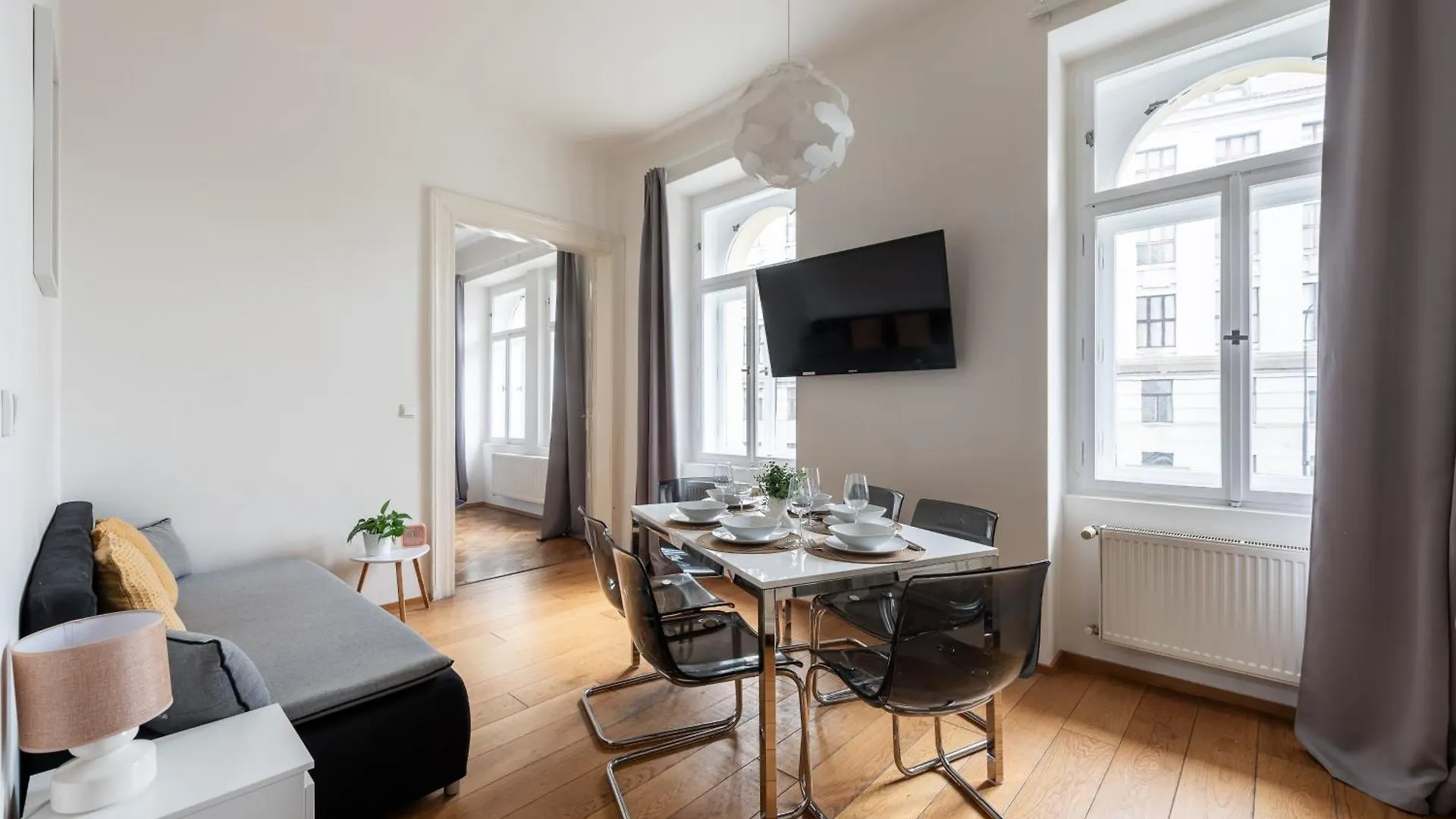 Residence Tesnov Apartment Praga