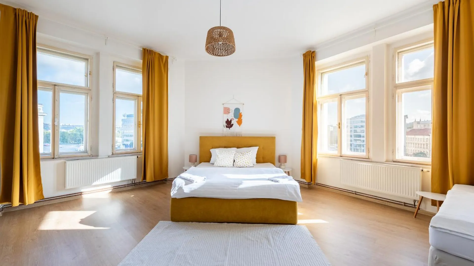 Residence Tesnov Apartment Praga Czechy
