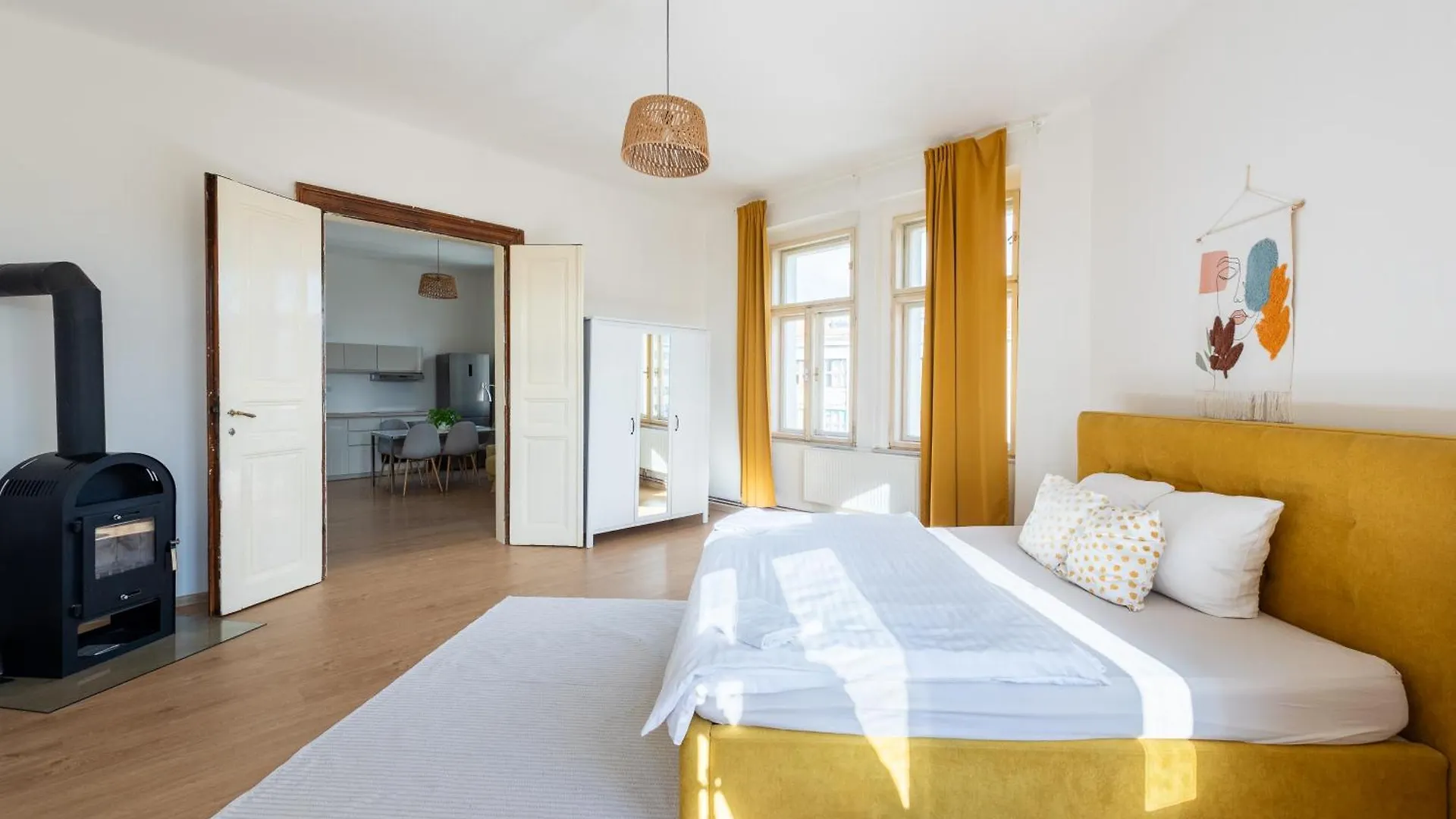 Residence Tesnov Apartment Praga